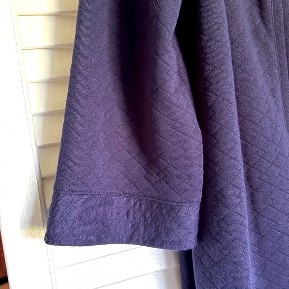 Women’s NWOT Kohl’s Croft & Barrow Intimates Navy Blue Zip up Robe size L - Picture 5 of 5
